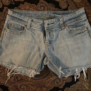 American Eagle denim shorts size 8